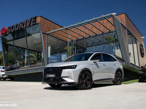 DS DS7 Crossback E-Tense Performance Line EAT8
