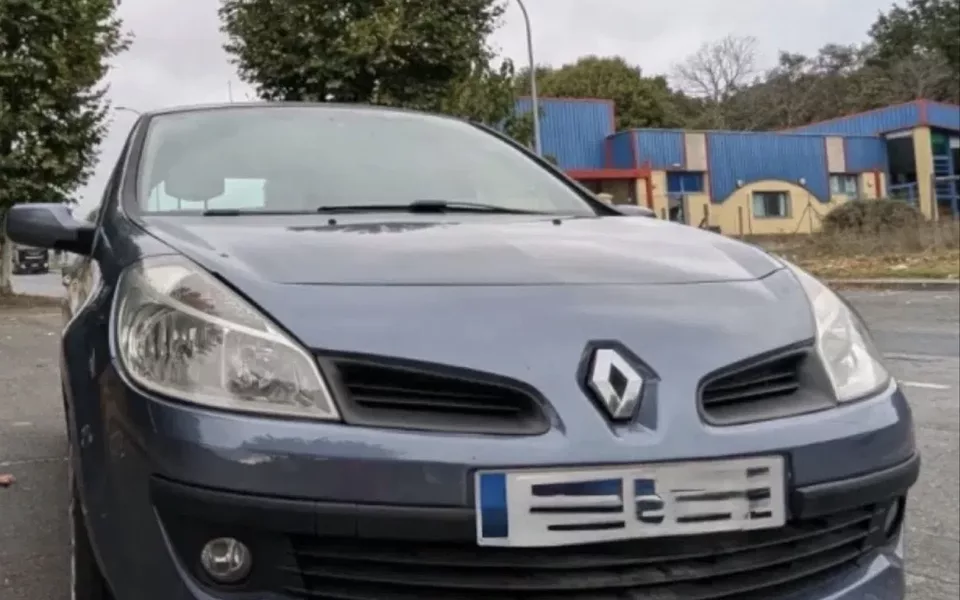 Renault Clio 1.2 16V Confort