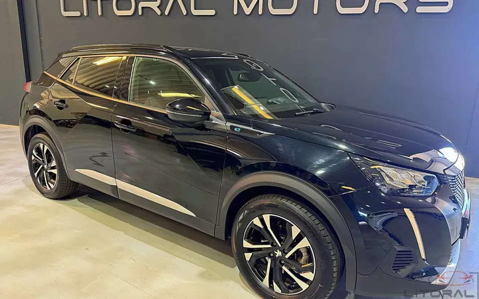Peugeot e-2008 50 kWh Allure Pack