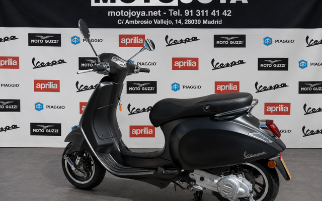 VESPA PRIMAVERA 50 S