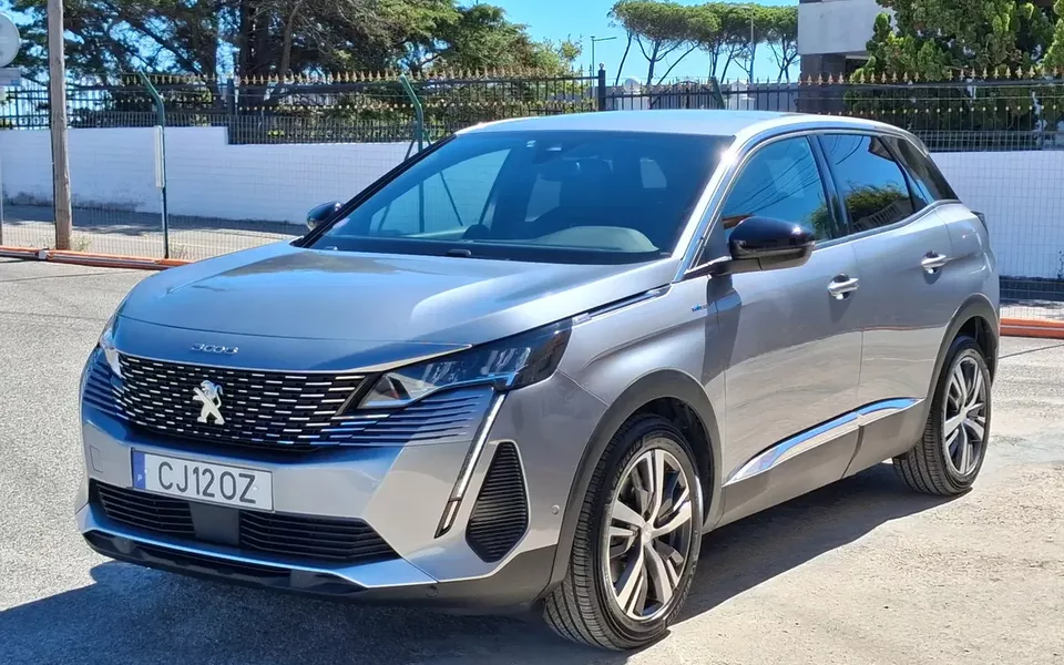Peugeot 3008 225 e-EAT8 Allure Pack
