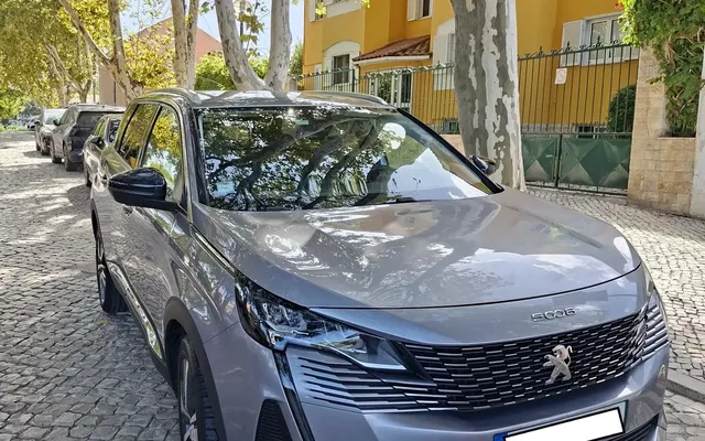 Peugeot 5008 1.5 BlueHDi Allure Pack EAT8