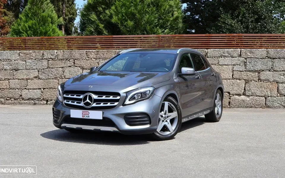 Mercedes-Benz GLA 220
