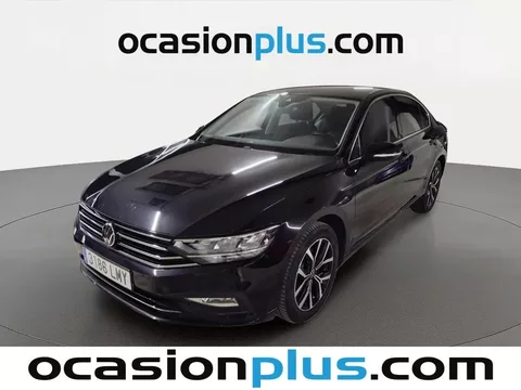 VOLKSWAGEN Passat Passat 1.5 TSI ACT Executive DSG7 110kW