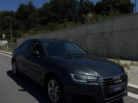 Audi A4 2.0 TDI S tronic