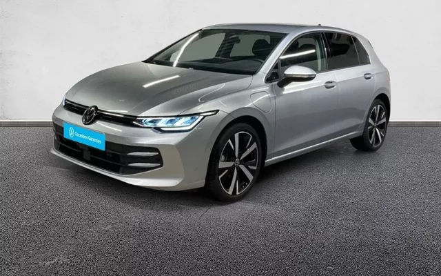 VOLKSWAGEN GOLF 1.5 eHybrid 204 DSG6 VW Edition