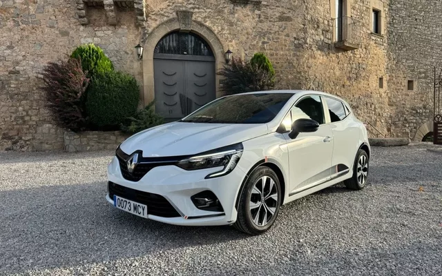 RENAULT Clio Clio TCe Evolution 67kW - 12500€ en Tarrega