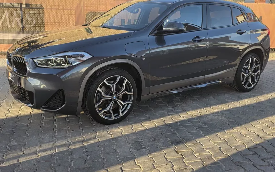 BMW X2 25 e xDrive Pack M