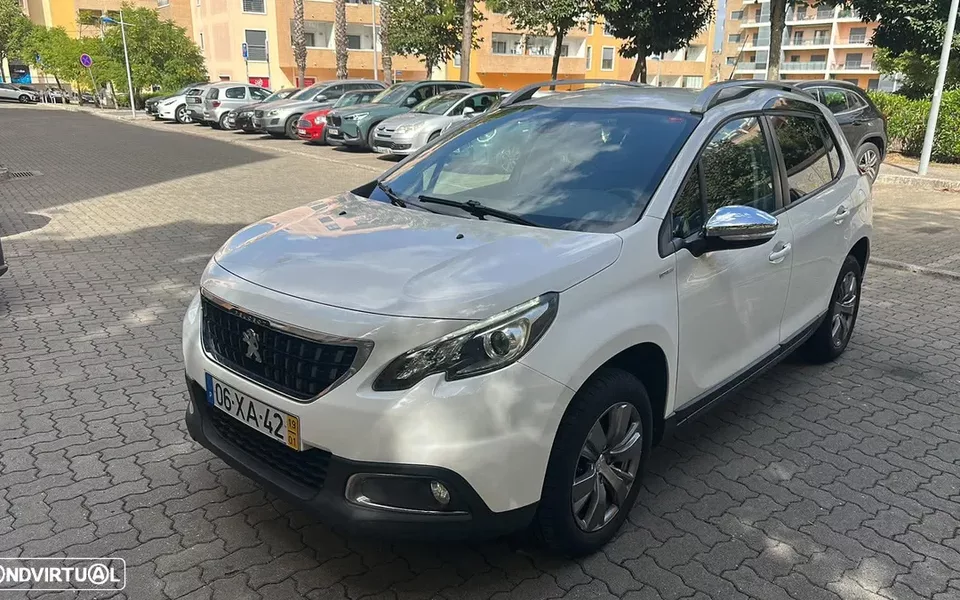 Peugeot 2008 1.2 PureTech Style