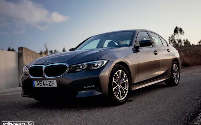 BMW 320