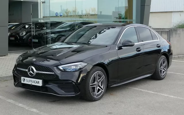 Mercedes-Benz C 300 e AMG Line