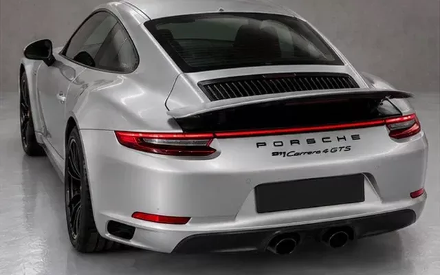Porsche 911 (991) Carrera 4 GTS PDK