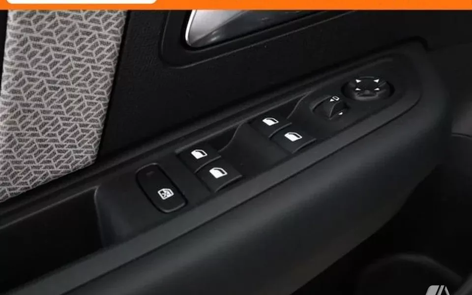CITROEN C4 X 1.2 PureTech Feel Pack