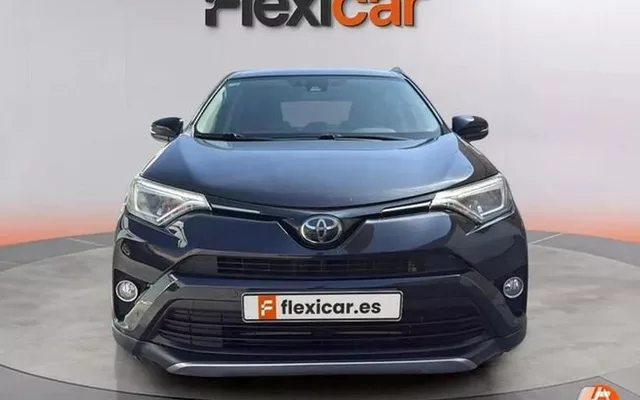 TOYOTA RAV-4 RAV-4 150D Advance 2WD