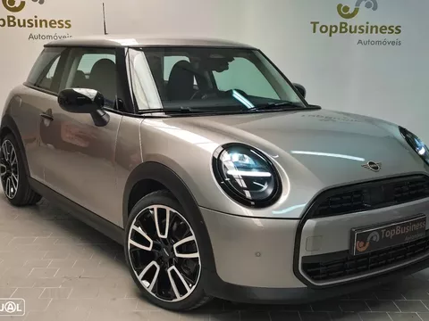 MINI 3 Portas Cooper Aut.