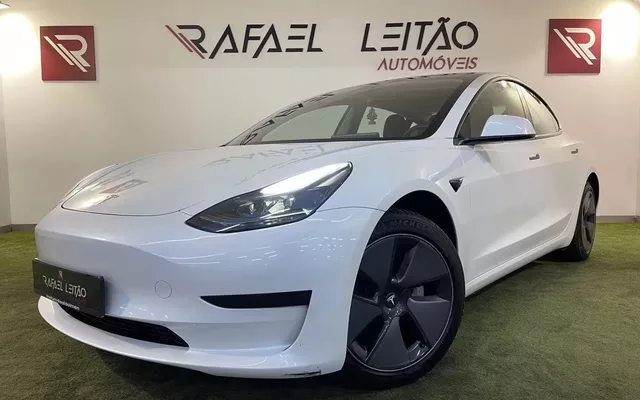 Tesla Model 3 Tração Traseira Premium