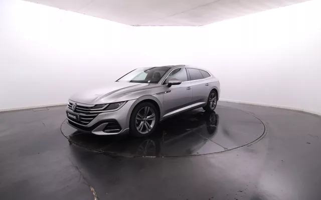 Volkswagen Arteon Shooting Brake 2.0 TDI R-LINE 150cv DSG