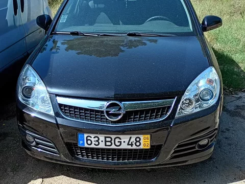 Opel Vectra 1.9 CDTi Elegance
