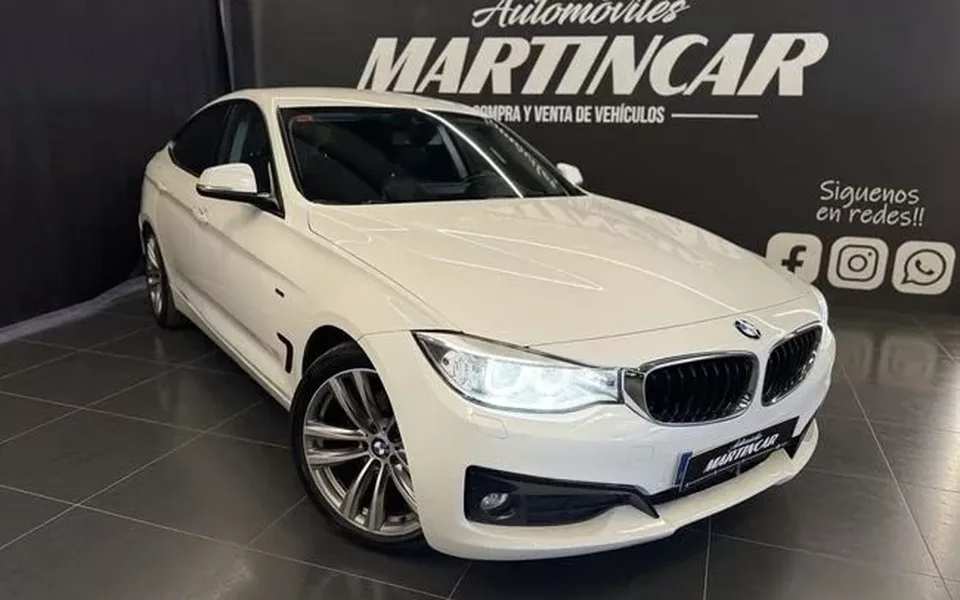 BMW Serie 3 Sport Line - 14499€ en Villares la reina