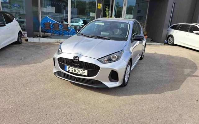MAZDA - 2 - Mazda2 1.5 L Hybrid VVT-i Centre-Line