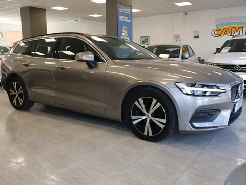 VOLVO V60 V60 B4 Momentum Pro Aut. - 21500€ en Tarragona
