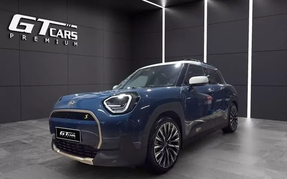 MINI Aceman S