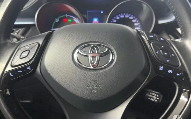 TOYOTA C-HR C-HR 125H Advance