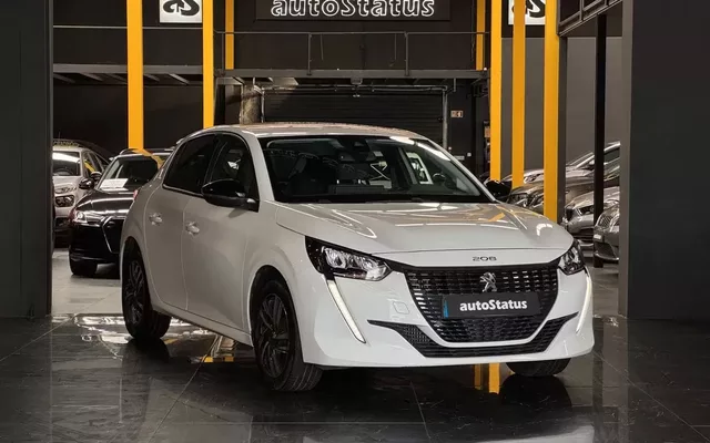Peugeot 208 1.2 PureTech Allure Pack EAT8