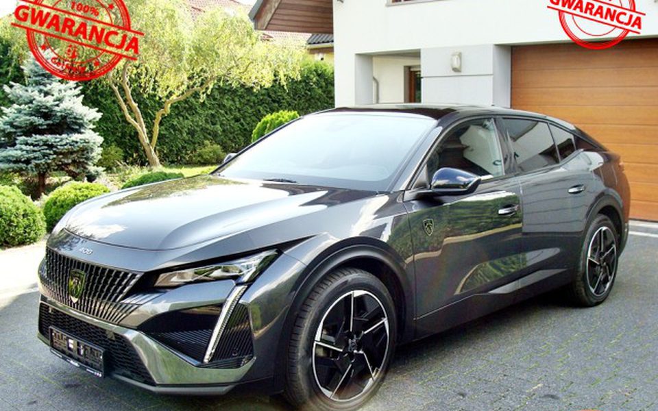 Peugeot 408