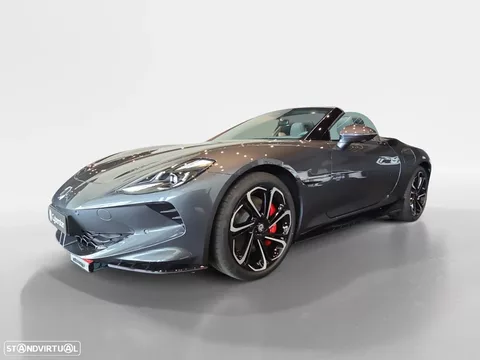 MG Cyberster 77 kWh GT