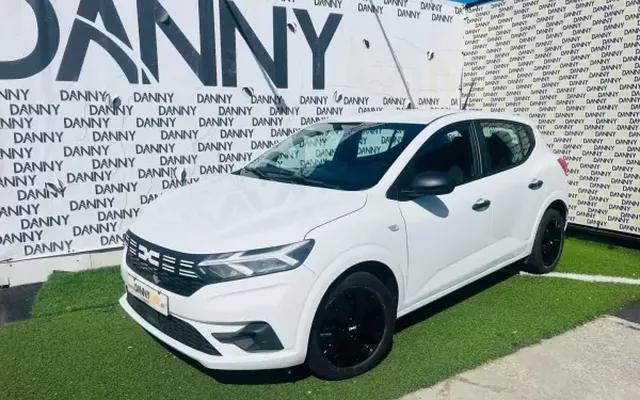 Dacia Sandero 2024 E-Tech Confort