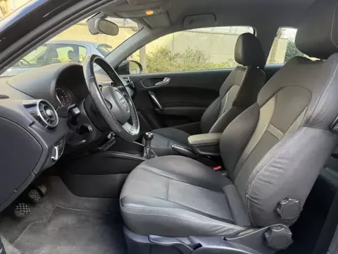Audi A1 2011 1.6 TDI Sport