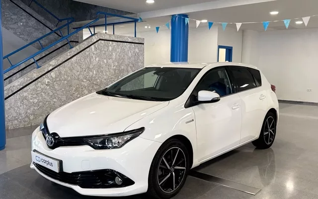 TOYOTA Auris Auris hybrid 140H Feel! Edition