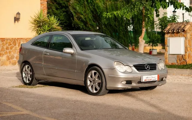 MERCEDES-BENZ Clase C C Sportcoupé 220 CDI