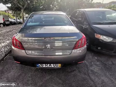 Peugeot 508 2.0 HDi Hybrid4 2-Tronic 85g