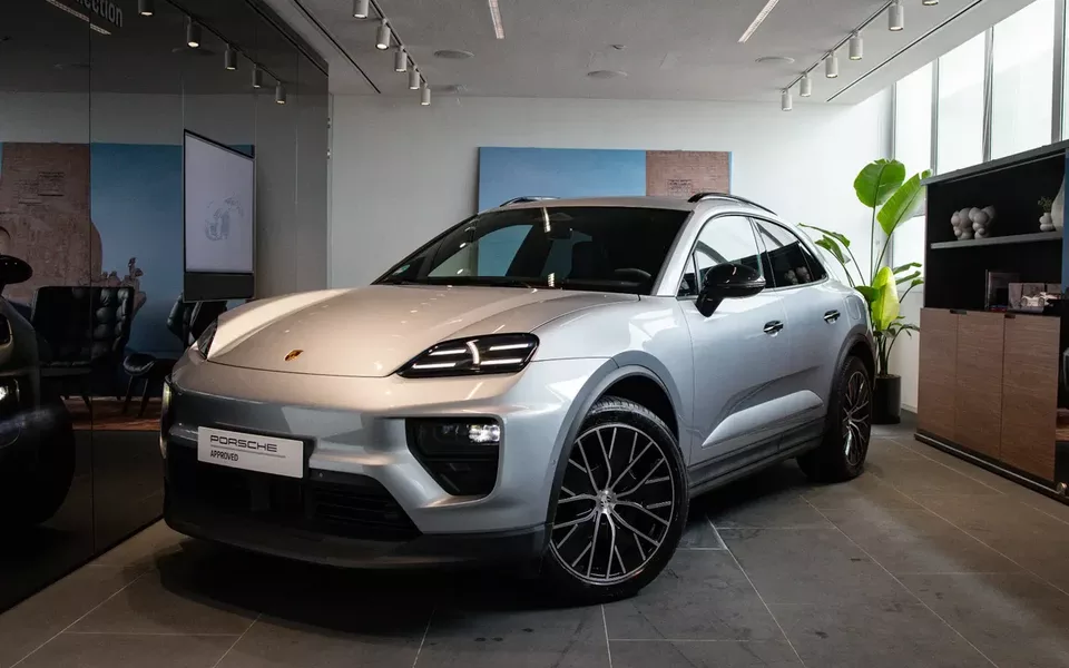 Porsche Macan Electric