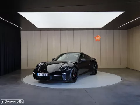 Porsche 911 (992) Carrera PDK