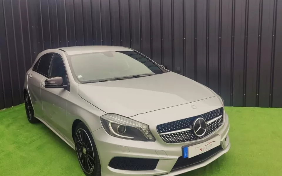 Mercedes-Benz A 180 d AMG Line