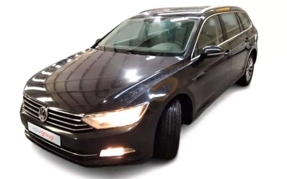 VW Passat Variant