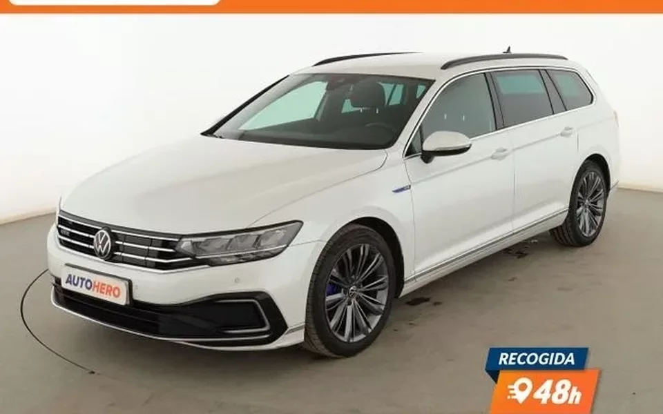 VOLKSWAGEN Passat 1.4 GTE e-Power
