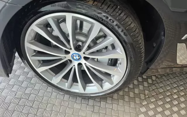 BMW 530 2017 e iPerformance Line Luxury
