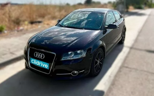 AUDI A3 2.0 TDI 140cv DPF Attraction