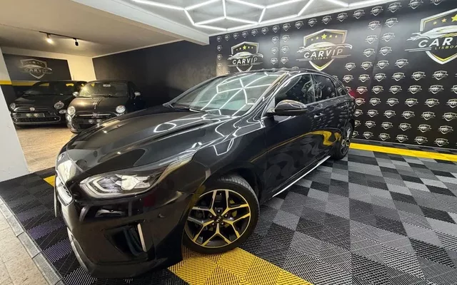 Kia ProCeed
