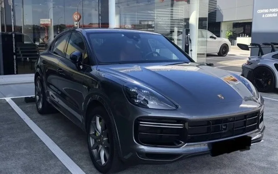 PORSCHE Cayenne Cayenne Turbo S E-Hybrid Coupé Aut.