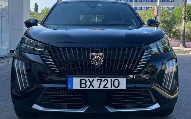 Peugeot 2008 PureTech 130 EAT8 Allure
