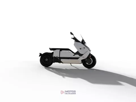 BMW CE 04