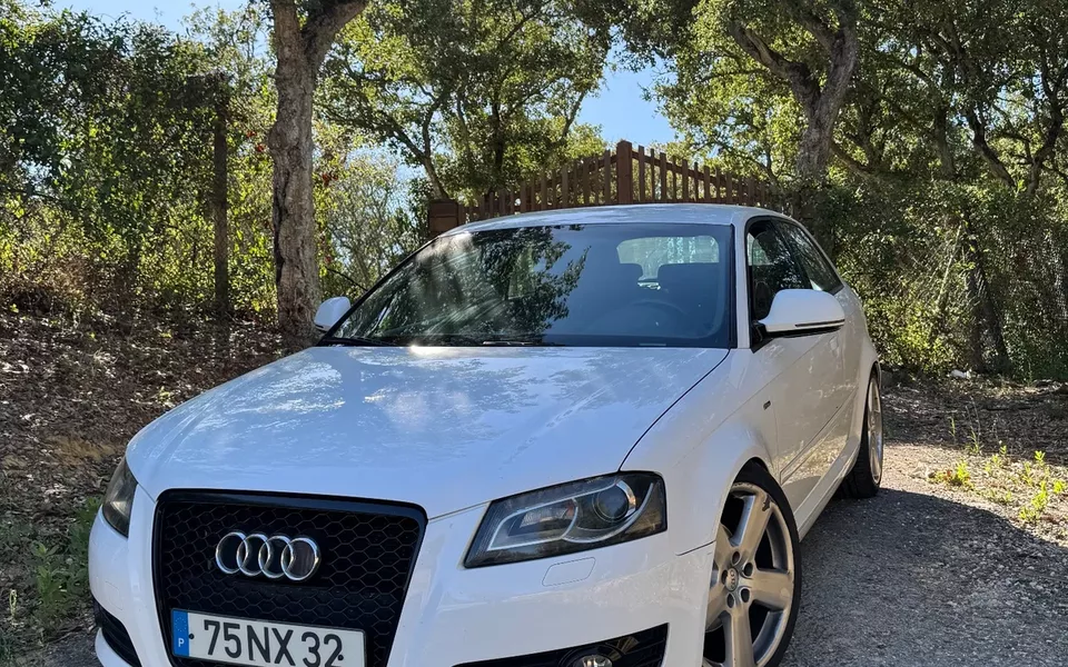 Audi A3 2.0 TDI DPF S line Sport Pack