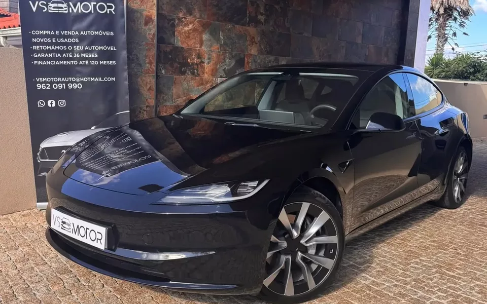 Tesla Model 3 Tração Traseira Premium