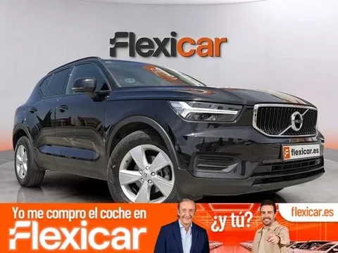 VOLVO XC40 XC40 T2 Momentum