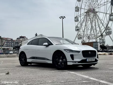 Jaguar I-Pace EV400 AWD SE